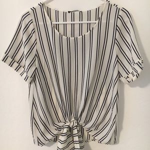 NWOT Striped tie front short sleeve top